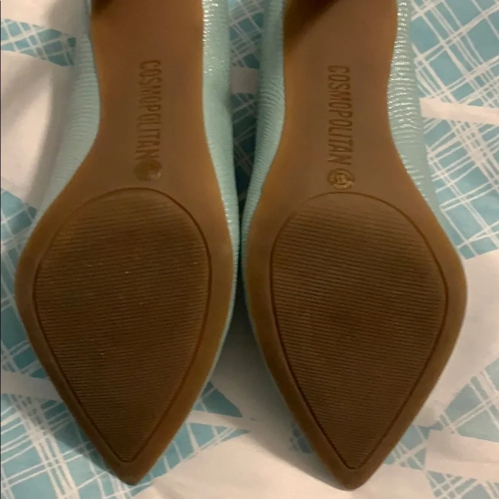 Cosmopolitan Pumps - Picture 5 of 5